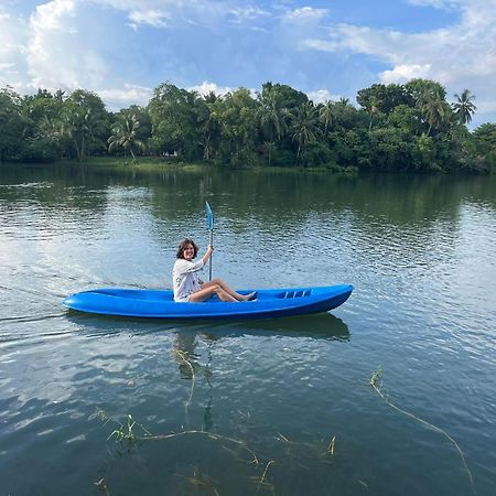 Yonan River Face Safari Resort Udawalawe Exterior photo